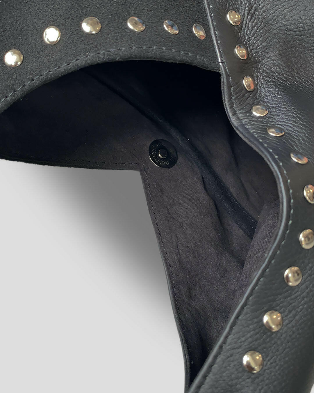 close up detail of mariposa leather bag by nam leather