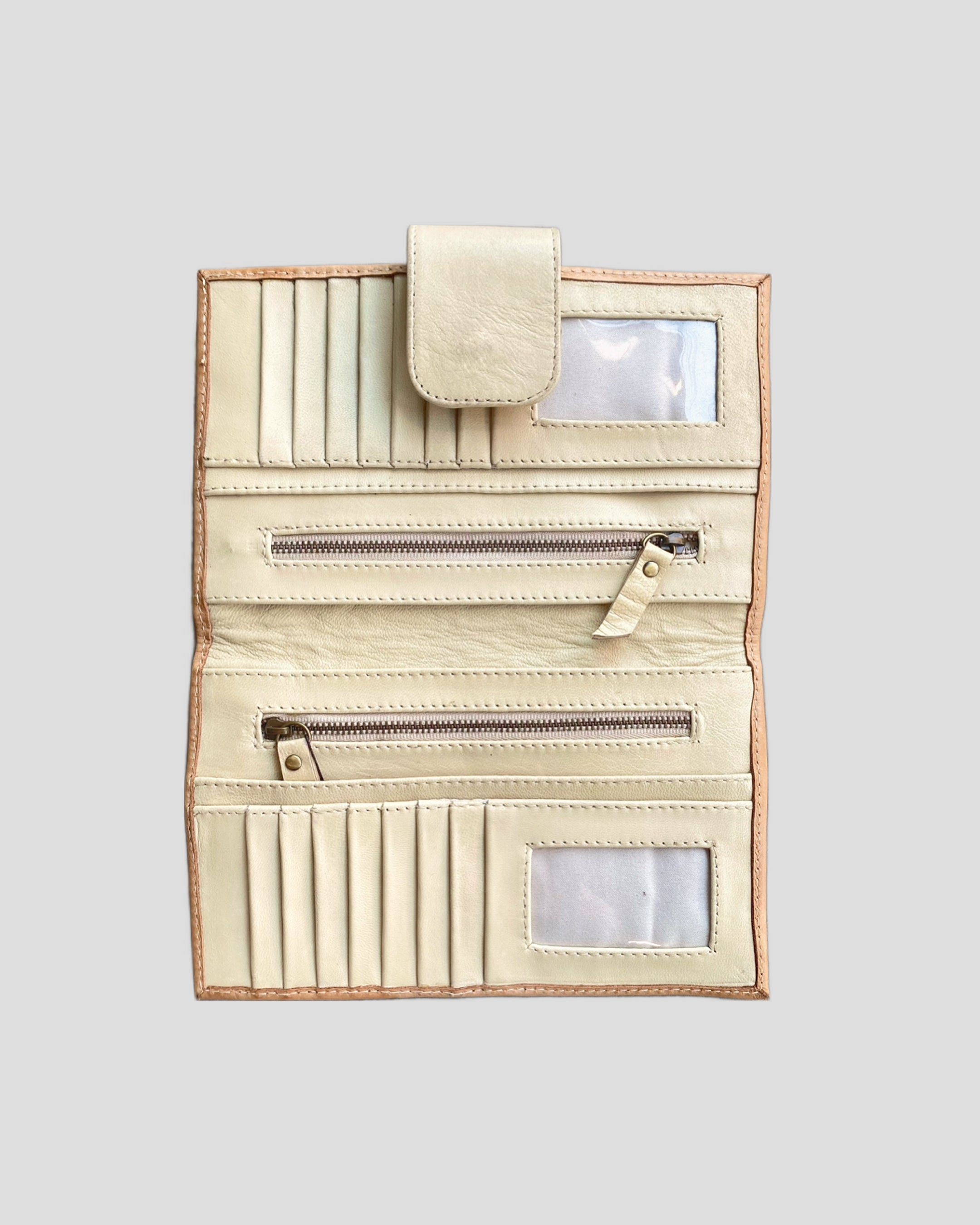 Flat Carving Wallet