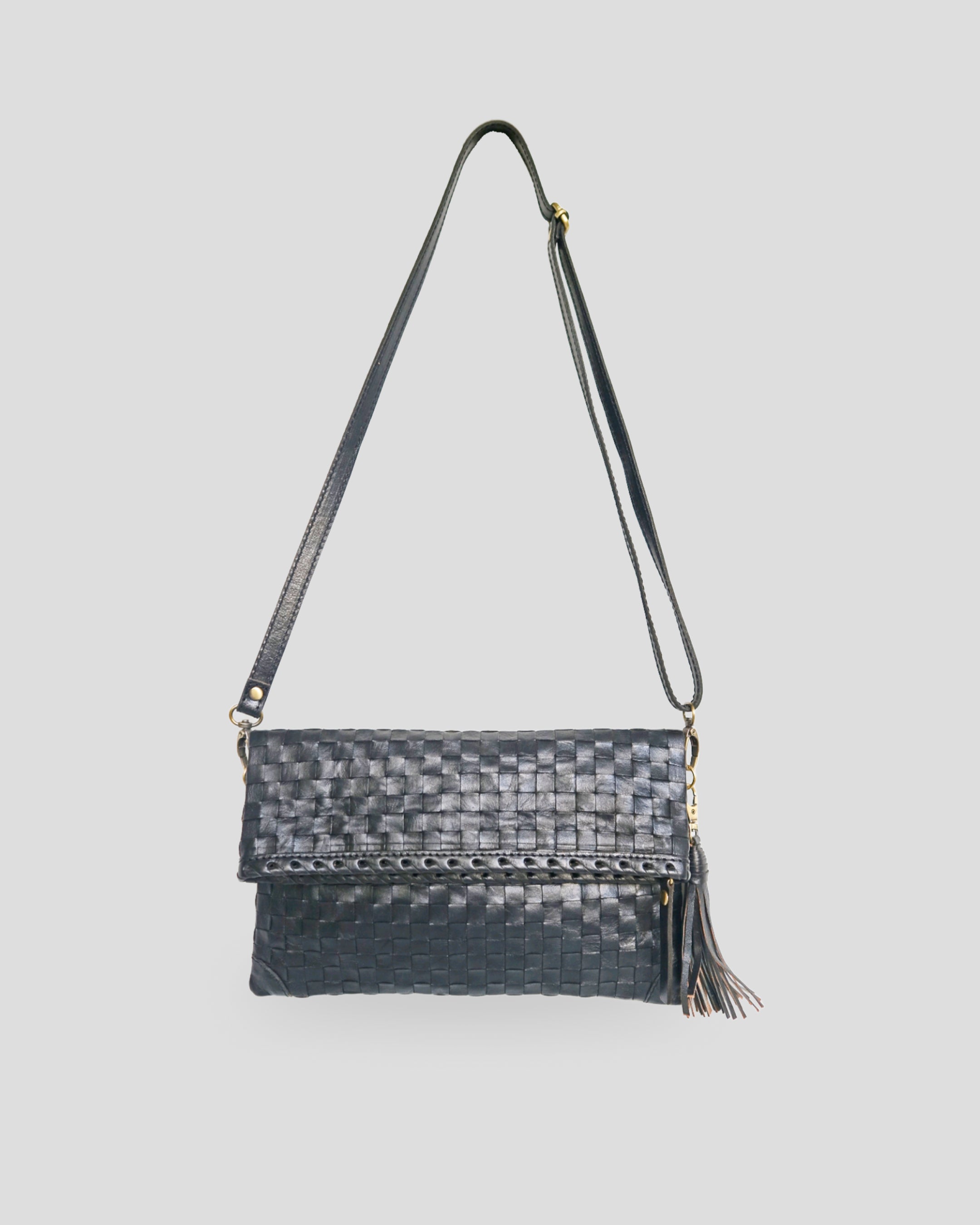 Lipat anysm sling bag by Nam Leather Bali