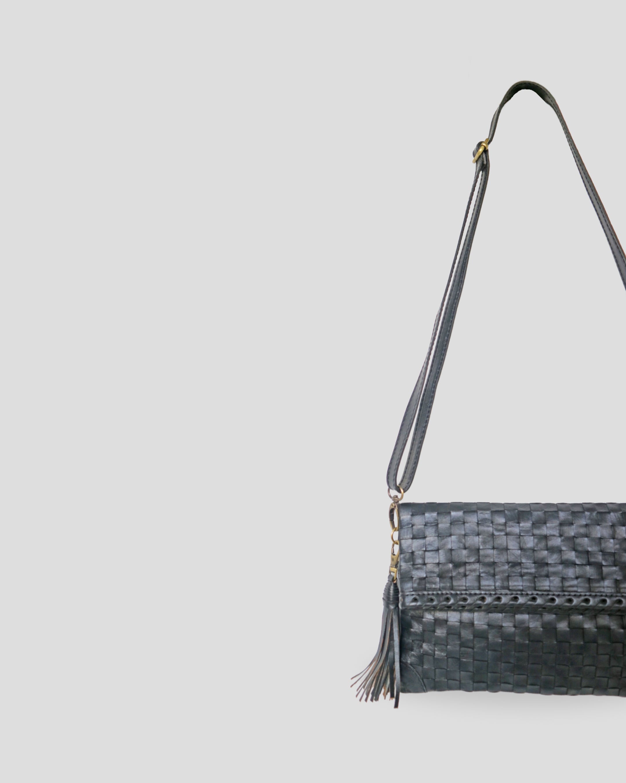 Lipat anysm sling bag by Nam Leather Bali